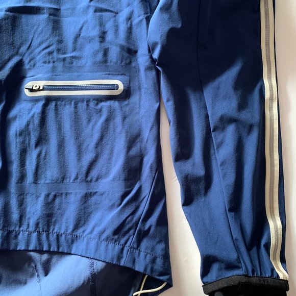 Rapha Wind Cycling Jacket (XL) - Picture 10 of 12